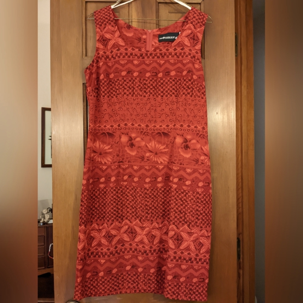 Red pattern dress